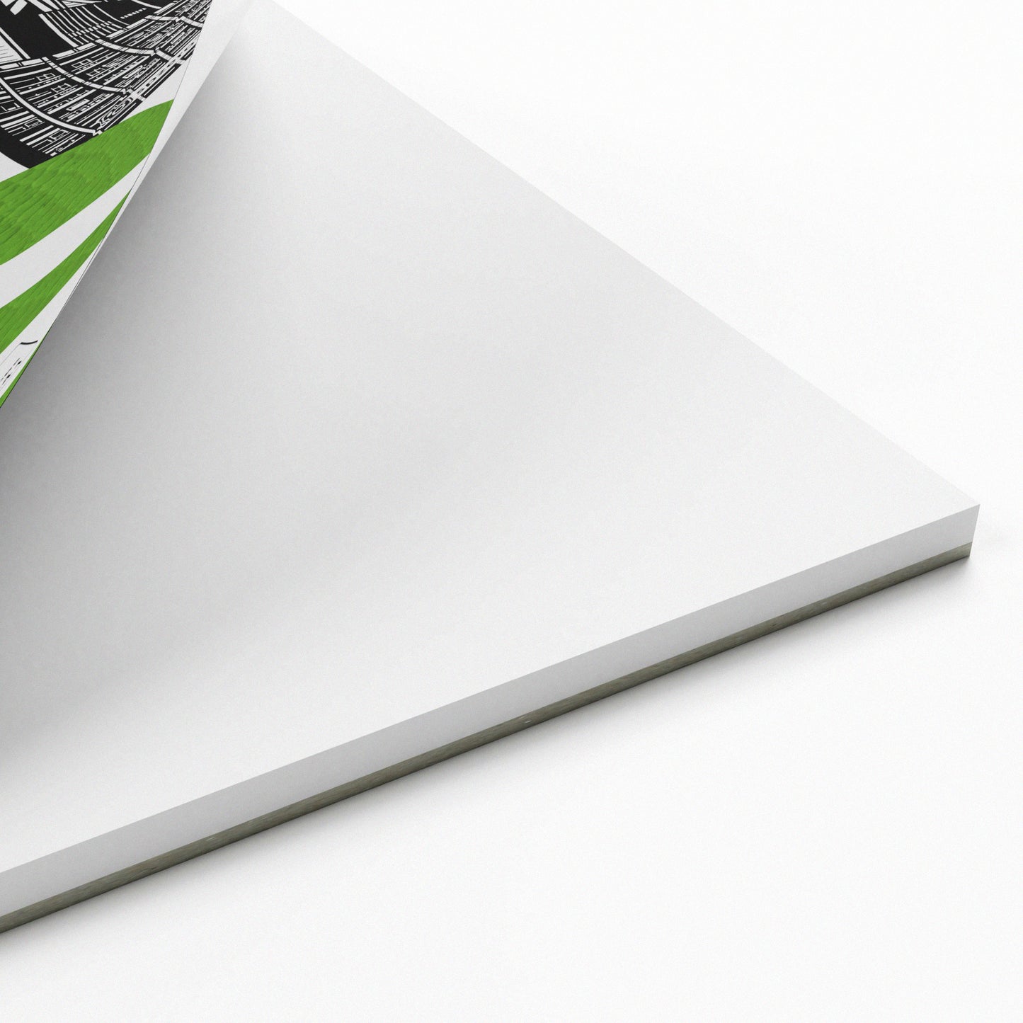 Close up of the corner of a PRO Gecko Bristol Board Pad revealing its 250gsm paper.